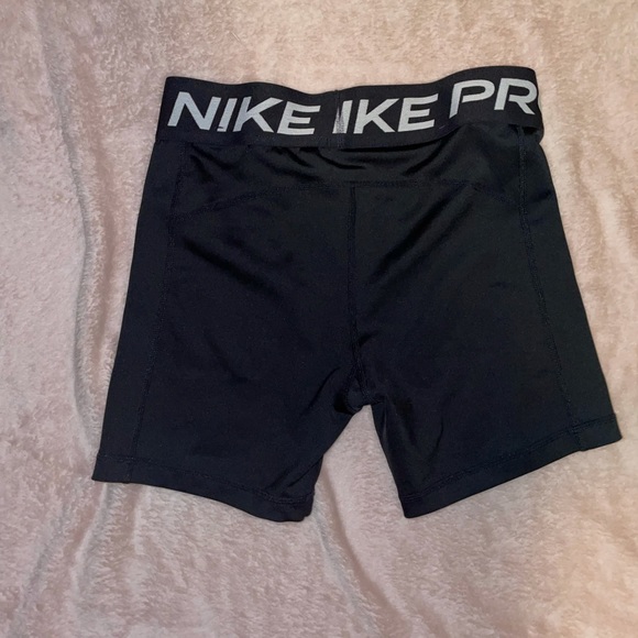 Nike Spandex - Picture 2 of 2